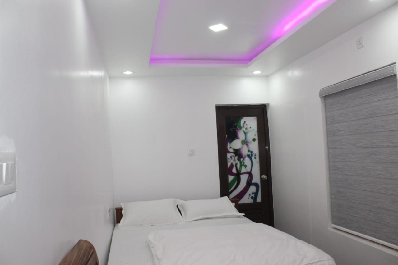 4 Acre Woods Farm Stay مونار المظهر الخارجي الصورة